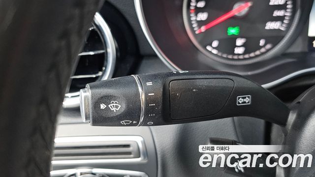 Mercedes-Benz C-Class 2015 — photo 15