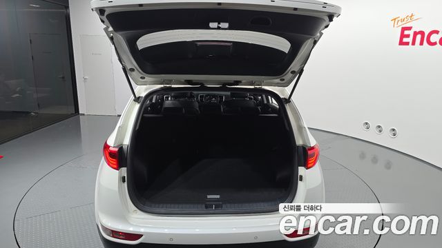 Kia Sportage 2017 — photo 26