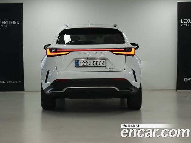 Lexus NX 2025 — photo 4