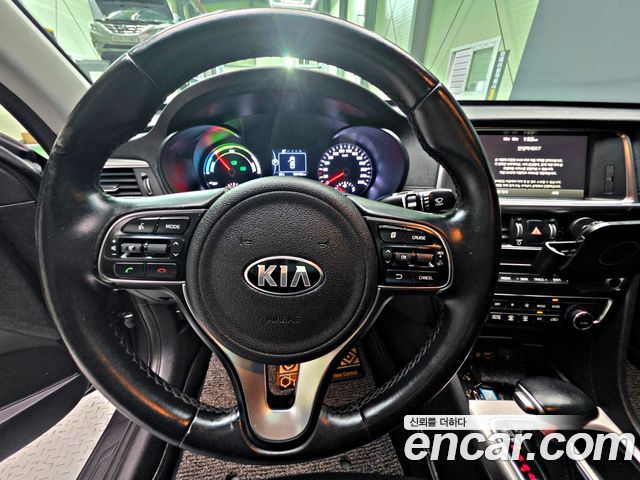 Kia K5 2018 — photo 13