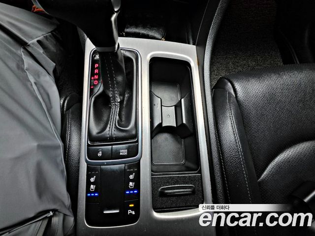 Kia K5 2018 — photo 19