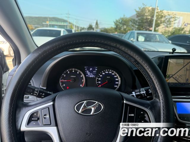 Hyundai Accent 2014 — photo 6