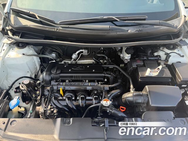 Hyundai Accent 2014 — photo 16