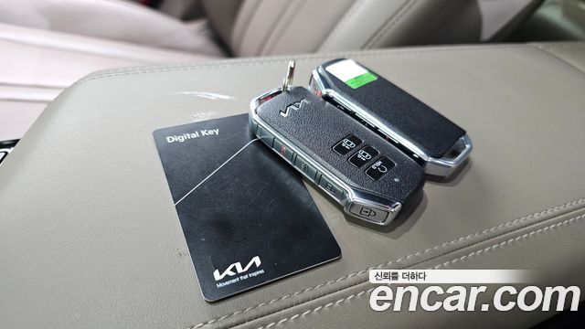 Kia K8 2023 — photo 22