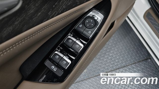 Kia K8 2023 — photo 30