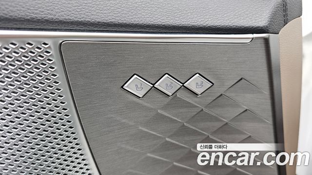 Kia K8 2023 — photo 35