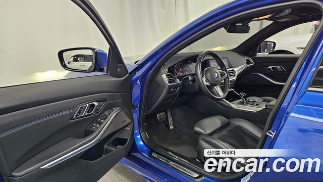 BMW 3-Series 2020 — photo 10