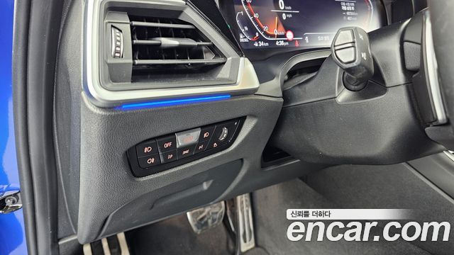 BMW 3-Series 2020 — photo 16