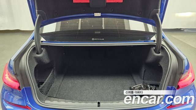BMW 3-Series 2020 — photo 20