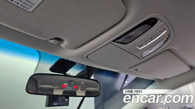 Kia K7 2016 — photo 24