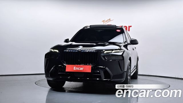 BMW X7 2025 — photo 3