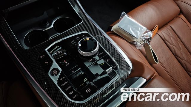 BMW X7 2025 — photo 12