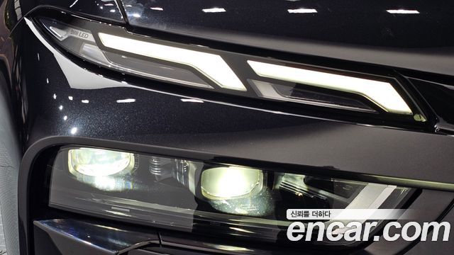 BMW X7 2025 — photo 8