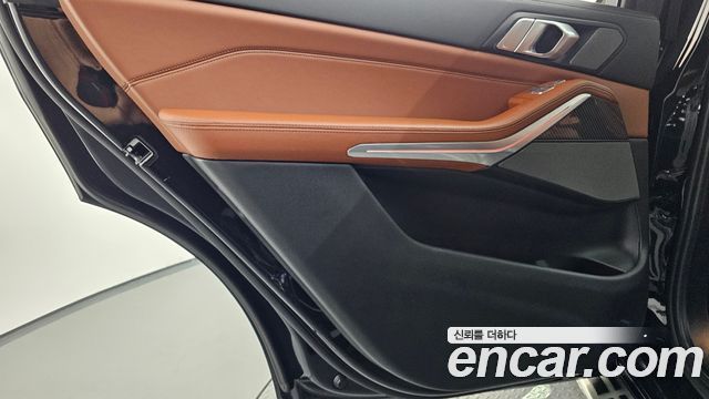 BMW X7 2025 — photo 15