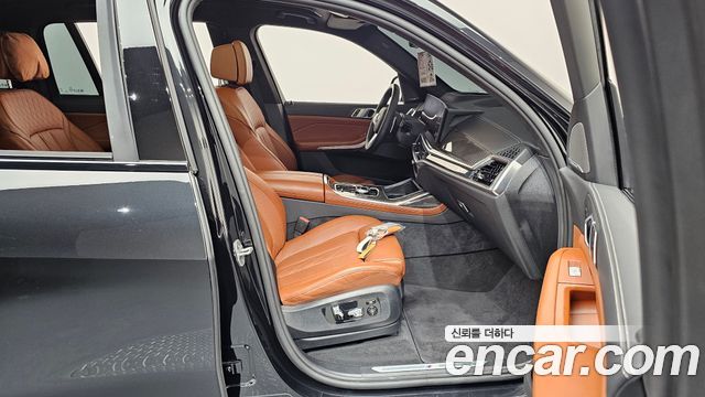 BMW X7 2025 — photo 16