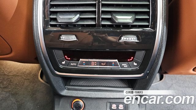 BMW X7 2025 — photo 36