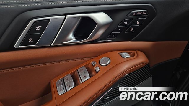 BMW X7 2025 — photo 39