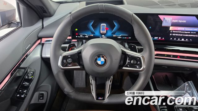 BMW 5-Series 2026 — photo 13