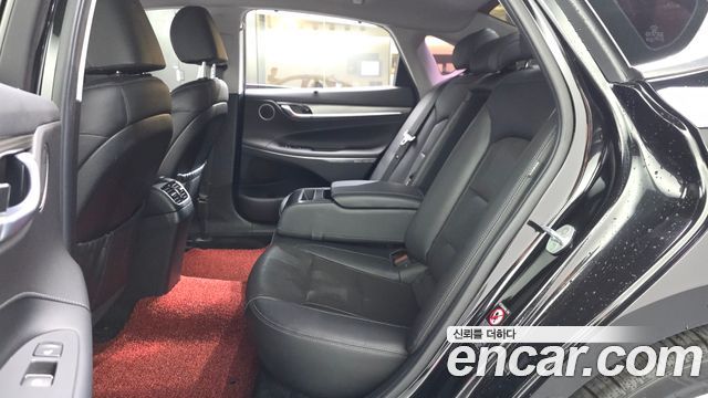 Hyundai Grandeur 2018 — photo 18