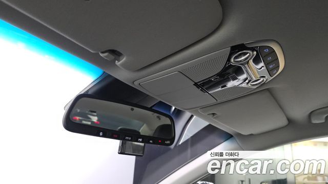 Hyundai Grandeur 2018 — photo 24