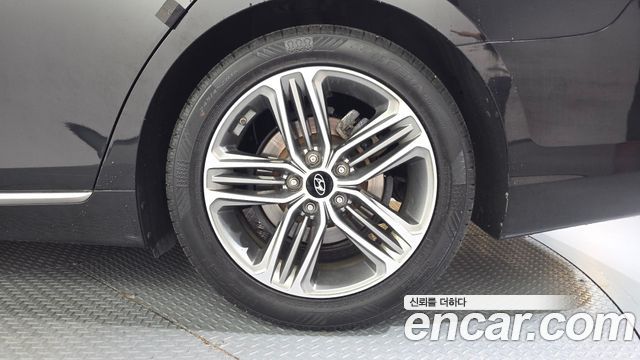 Hyundai Grandeur 2018 — photo 7