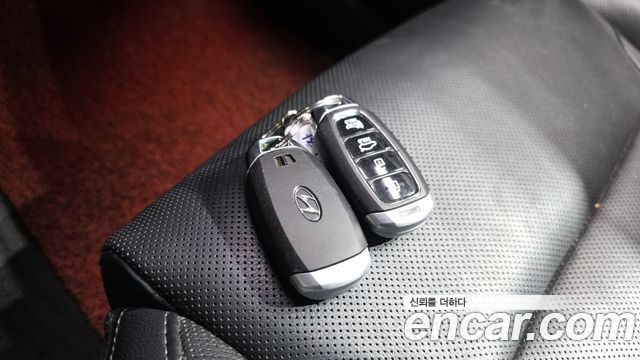 Hyundai Grandeur 2018 — photo 27