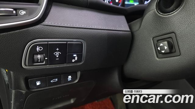 Hyundai Grandeur 2018 — photo 29