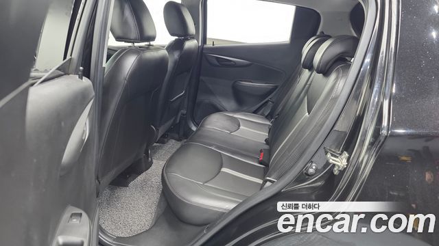 Chevrolet Korea Spark 2021 — photo 11
