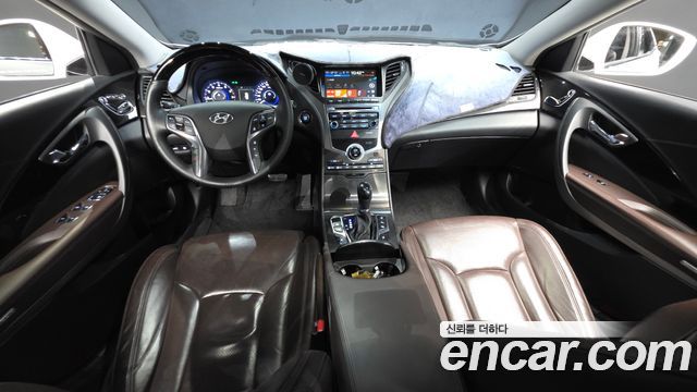 Hyundai Grandeur 2016 — photo 10