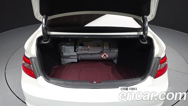 Hyundai Grandeur 2016 — photo 26