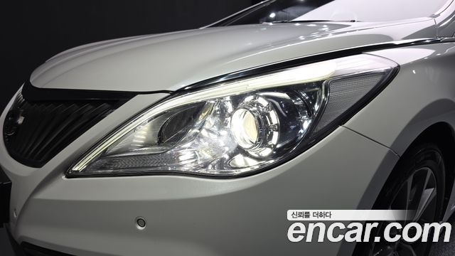 Hyundai Grandeur 2016 — photo 8