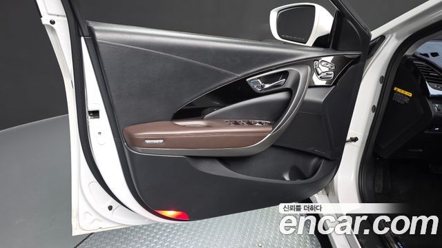 Hyundai Grandeur 2016 — photo 14