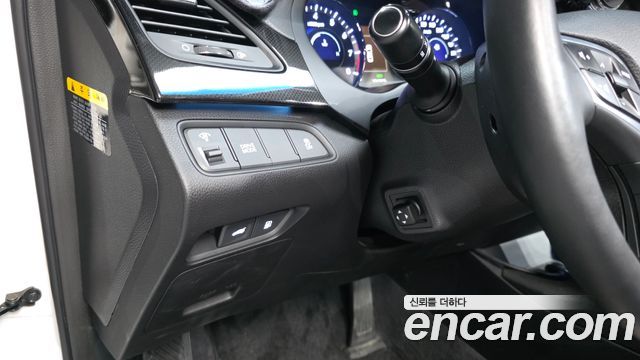 Hyundai Grandeur 2016 — photo 27