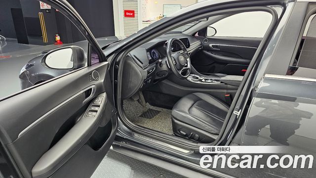 Hyundai Sonata 2021 — photo 13