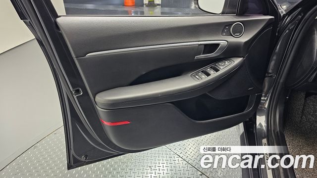 Hyundai Sonata 2021 — photo 14