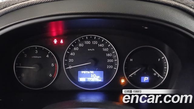 Hyundai Starex 2017 — photo 8