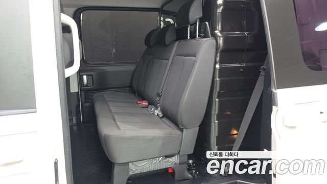 Hyundai Staria 2022 — photo 18