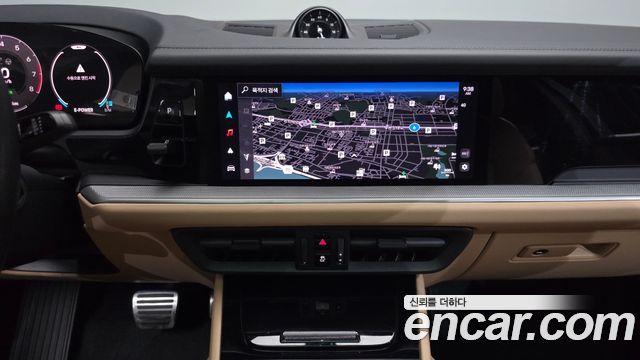 Porsche Cayenne 2025 — photo 20