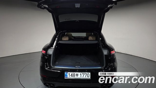 Porsche Cayenne 2025 — photo 26