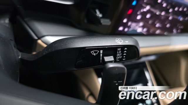 Porsche Cayenne 2025 — photo 34