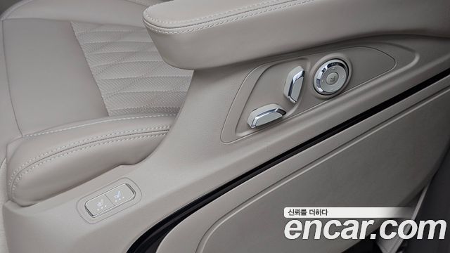 Kia Canival 2023 — photo 25