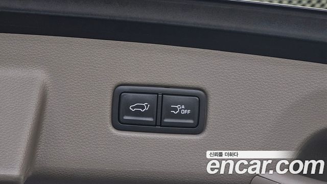 Kia Canival 2023 — photo 27