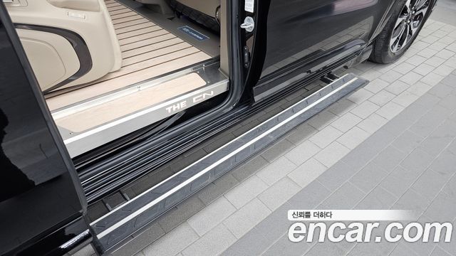 Kia Canival 2023 — photo 36