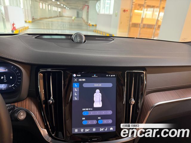 Volvo V60 2026 — photo 15