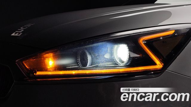 Kia K7 2016 — photo 8