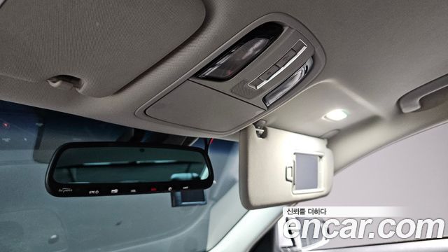 Kia K7 2016 — photo 29