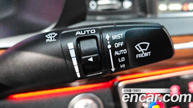 Kia K7 2016 — photo 32