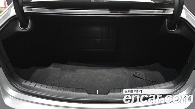 Kia K7 2016 — photo 33