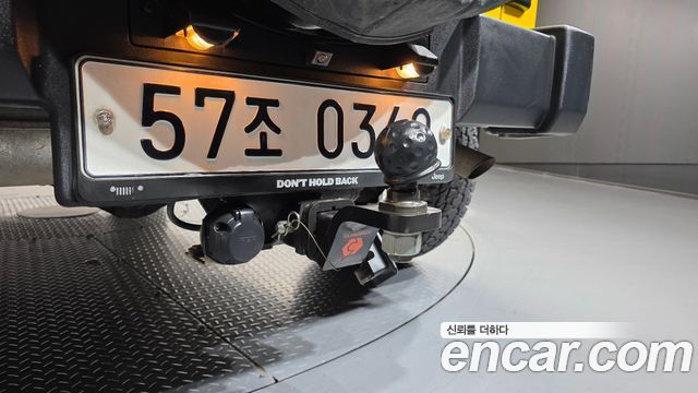 Jeep Wrangler 2016 — photo 20