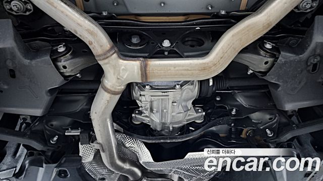 Mercedes-Benz E-Class 2025 — photo 20